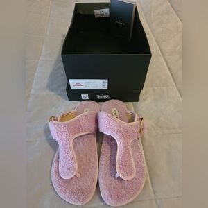 Coach Hollie Shearling Flip Flop- Pale Pink- Size 8